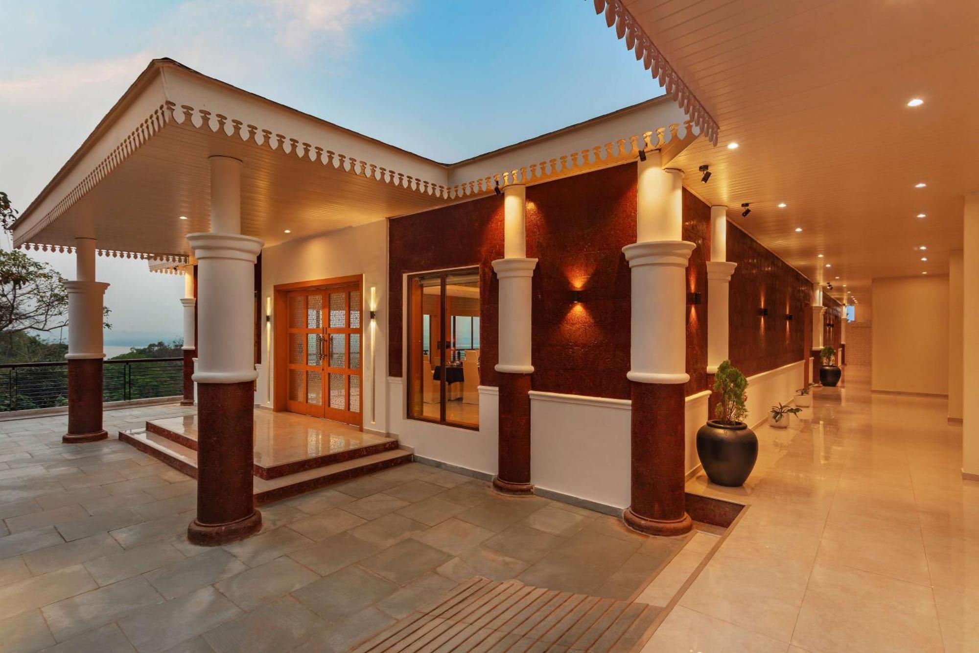Hotel Doubletree By Hilton Goa - Panaji Exterior foto