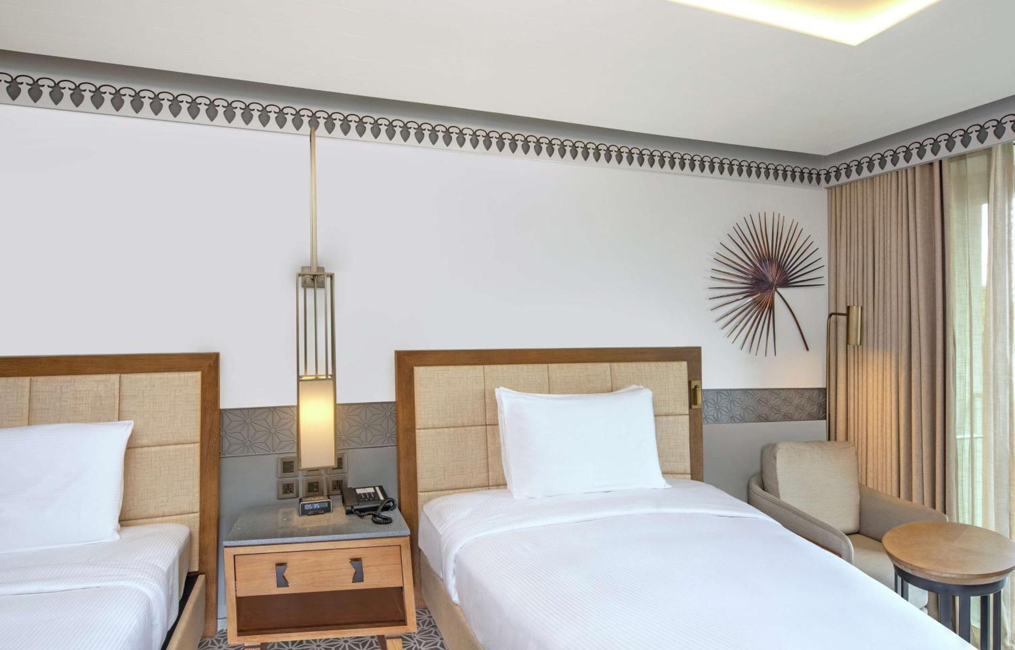 Hotel Doubletree By Hilton Goa - Panaji Exterior foto