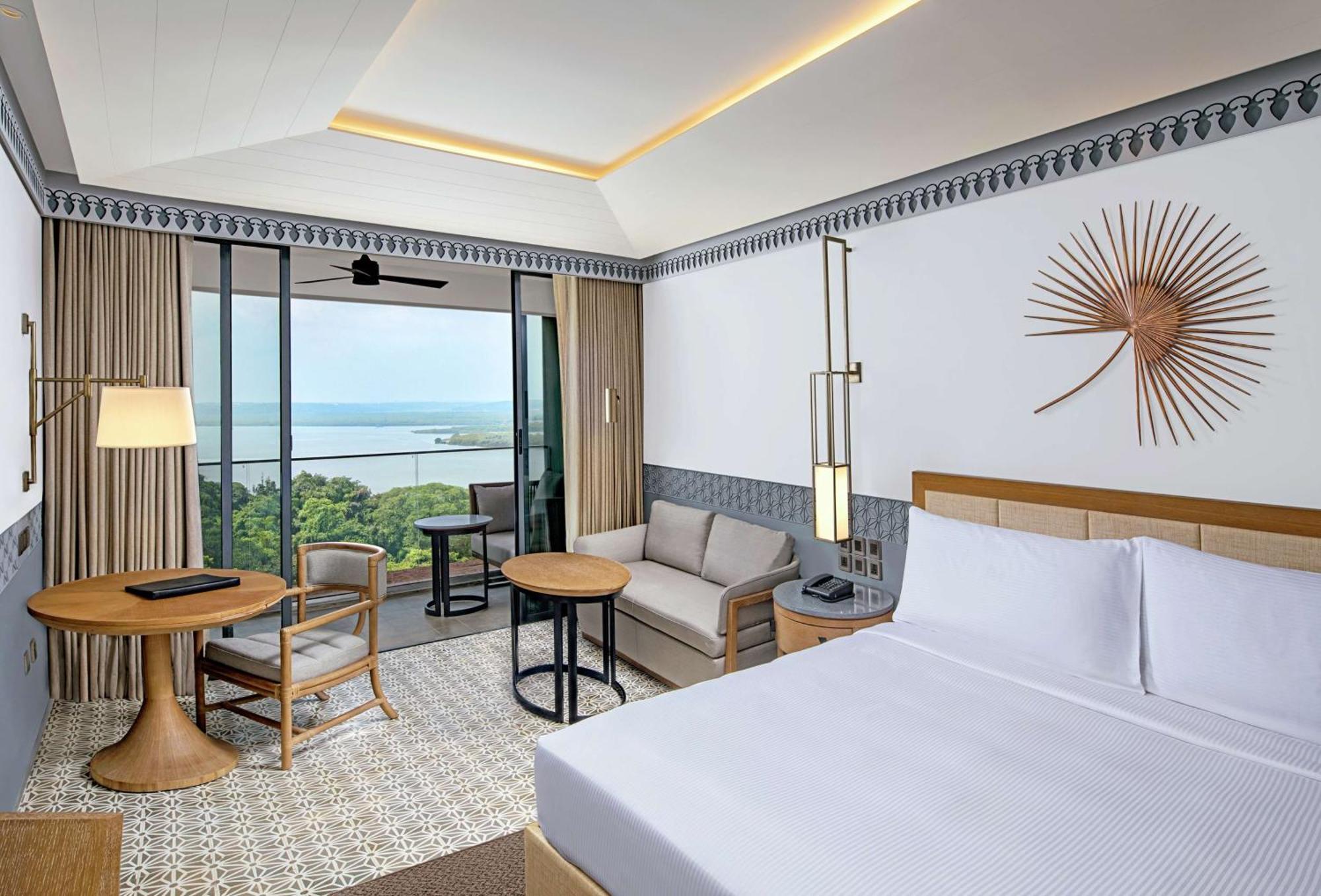 Hotel Doubletree By Hilton Goa - Panaji Exterior foto